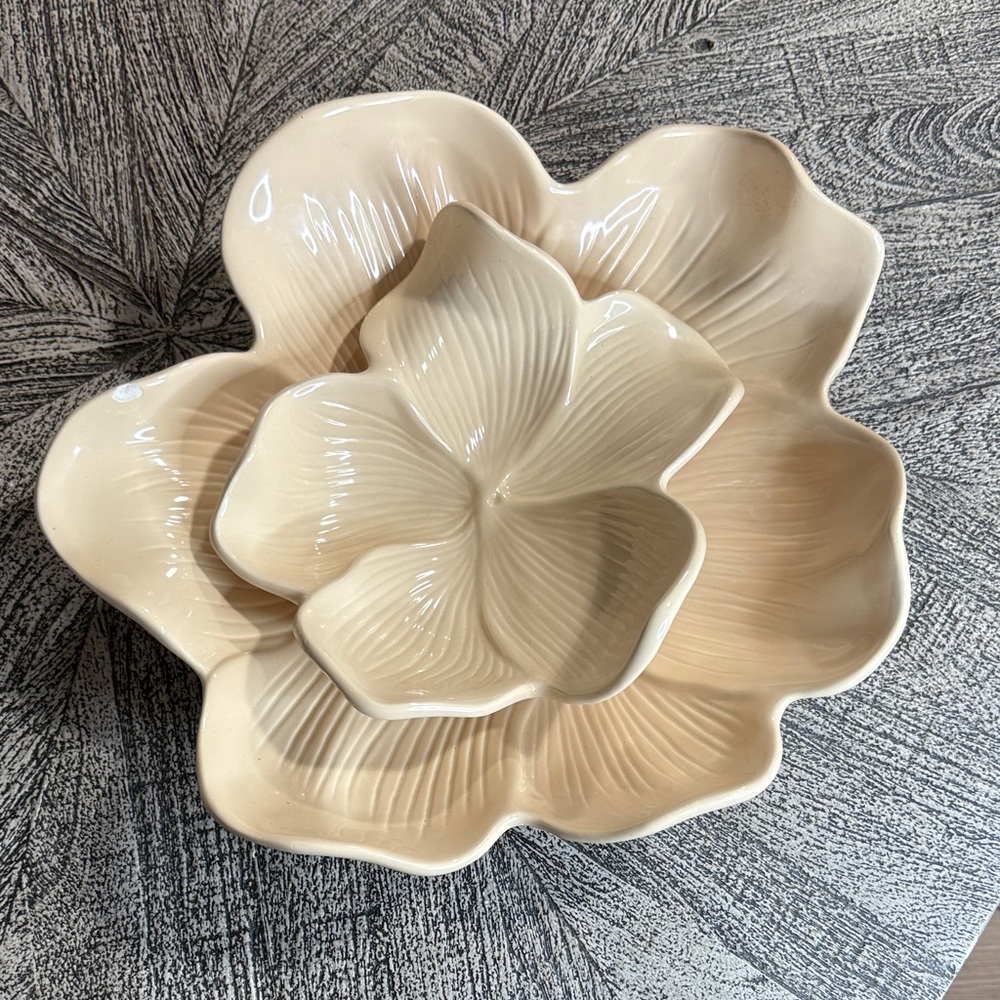 Arhaus Magnolia Ceramic Bowls – Set of 2